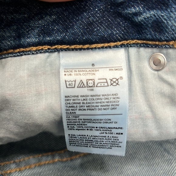 Old navy Jean Short Shorts High Rise OG shorts size 8 - Picture 5 of 6